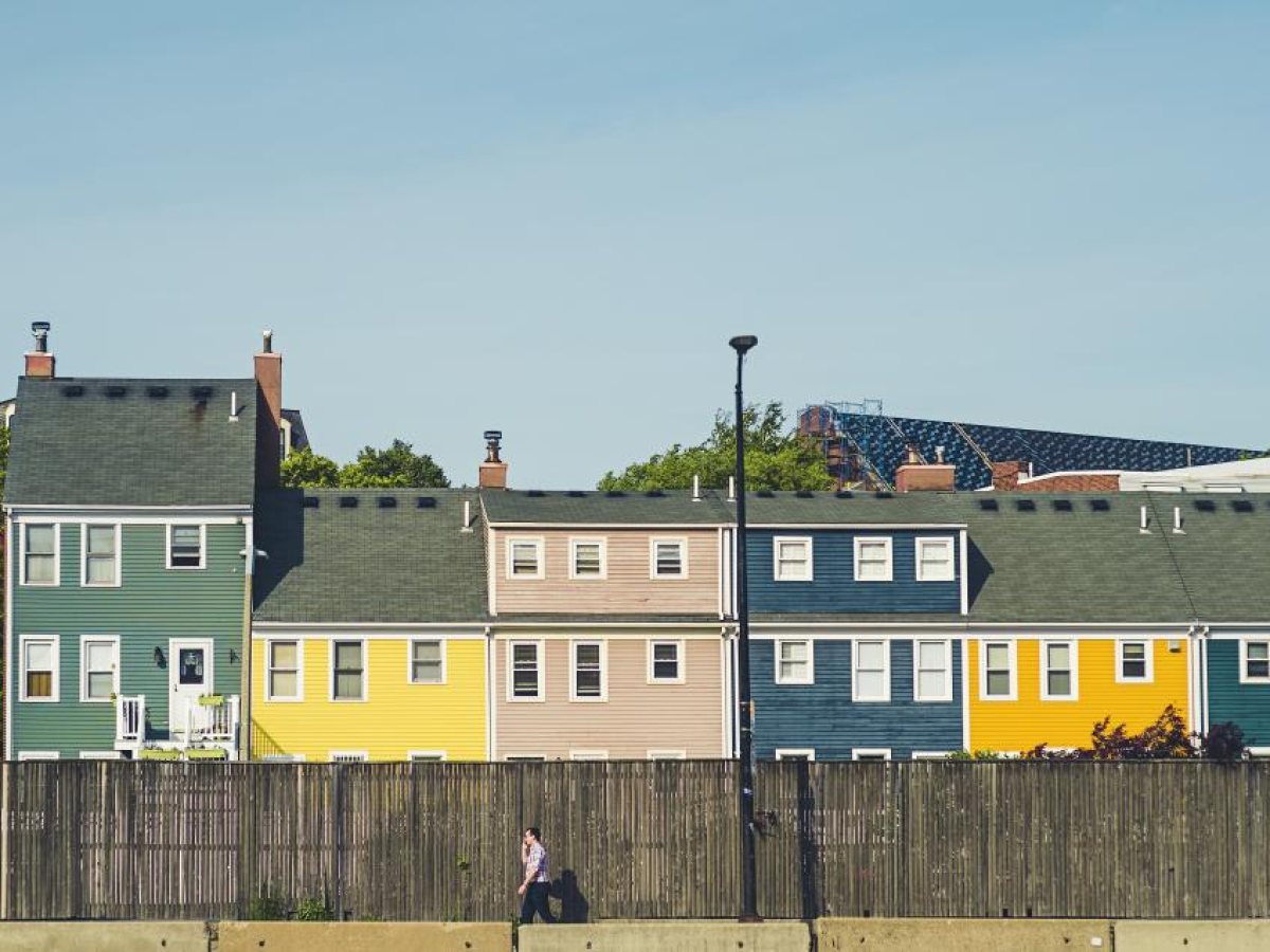 Duplex in a low-density neighbourhood